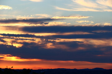 Nuvole e tramonto