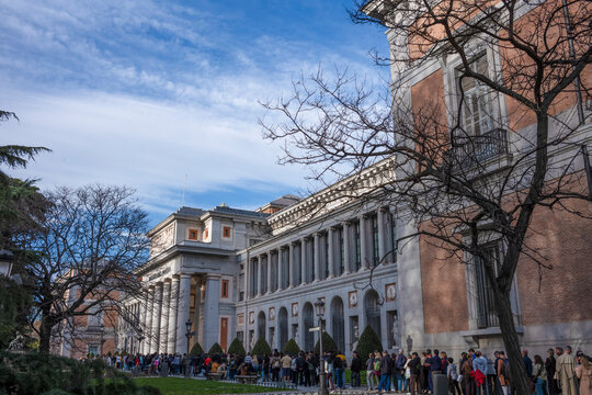 Long queue outside the Museo del Prado art gallery, Madrid, Spain