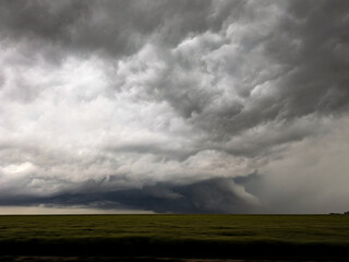 A Massive Thunderstorm Rolls Across the Plains