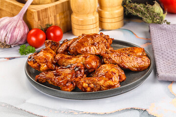 Buffalo chicken wings barbecue sauce