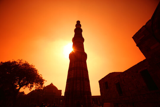Qutub Minar, New Delhi, India