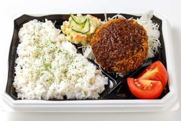 メンチカツ弁当