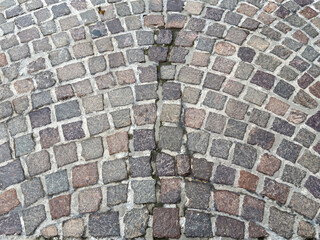 Patterned cobblestone pavement with symmetrical design