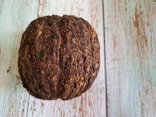 Brazil nuts, coconut 