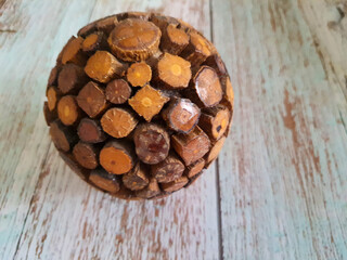 Decorative ball made of natural material