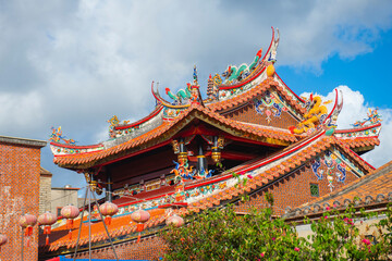 Obraz premium Shimen Gudi Temple on Qiaonan Street in Luojiang District, city of Quanzhou, Fujian, China.