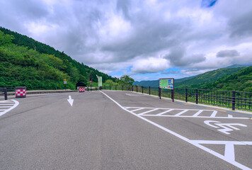  箱根金時見晴パーキングから広がる爽快な山並み　神奈川県箱根町