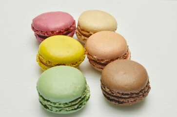 dessert macron or macrons