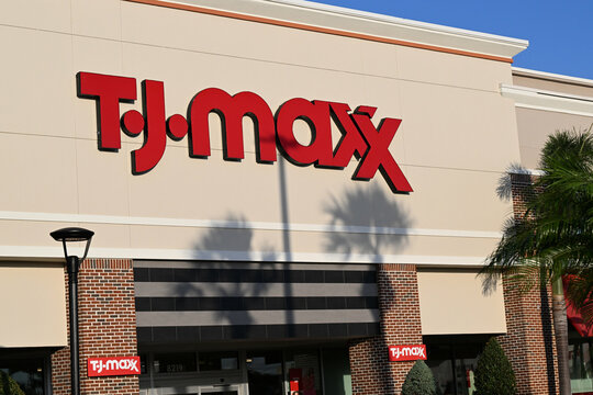 TJ Maxx, a fashion and home goods retailer in Sarasota, Florida
