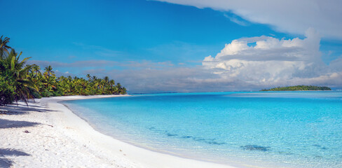 Secluded beaches on One Foot Island, Aitutaki, Cook Islands, South Pacific