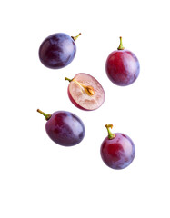 Obraz premium Purple grapes floating in the air isolated on transparent background