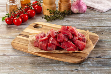Raw beef cubes for cooking