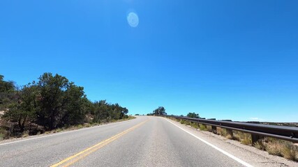 Utah Driving 1806 Canyonland National Park