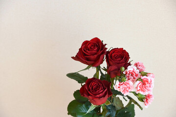 薔薇とカーネーション