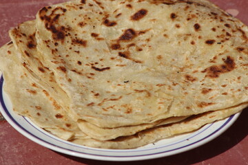 A close-up of the traditional Moroccan flatbread known as msemmen or msemen
