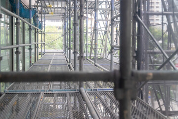 足場 工事現場 マンション