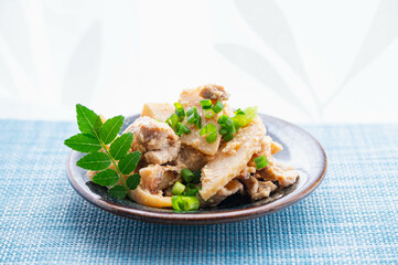 たけのこと豚肉の味噌炒め