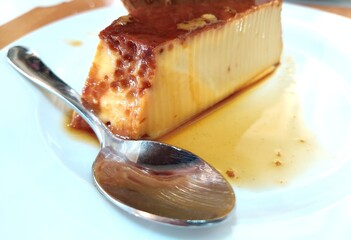 homemade flan with a traditional recipe