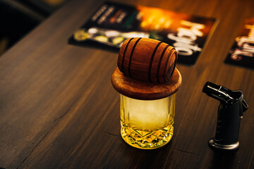 The essence of smoked whisky, a toast with character