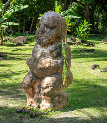 Tiki statue dedicated to Polynesian deities, Marae Arahurahu, Tahiti Island, Society Islands, French Polynesia