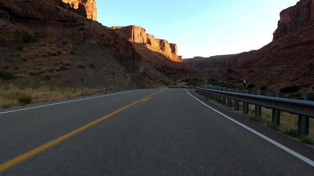 Utah Driving 2108 Moab Red Rock Desert