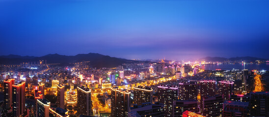 Fototapeta premium China, Weihai, coastline, city, city skyline, architectural landscape, building, architecture, background, metropolis, downtown,