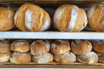 bread in basket on display, bread on the counter, fresh morning food, bread, bakery, baker