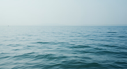 Obraz premium Open Water Ocean View with Waves