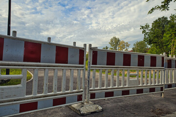 Construction site warning lamp warning light safety danger obstacle traffic flashing light construction site barrier orange light flashing beacon traffic jam accident barrier
