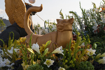 A fragment of the flower arrangement "Guardians of St. Petersburg" at the International Flower Festival in St. Petersburg