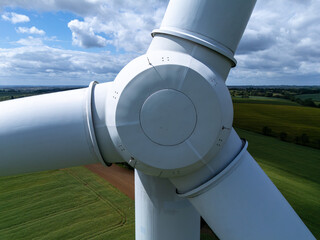 Wind turbine rotor hub and blades generating clean energy