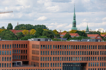 Der Hamburger HAfen und die Elbe