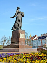KALININGRAD, RUSSIA. Monument "Mother Russia" on a sunny day
