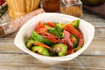 Salad with avocado and salmon