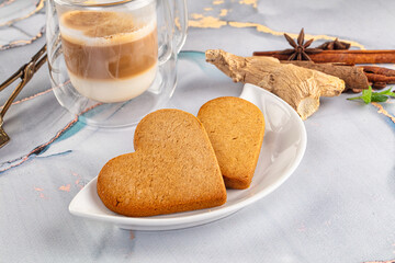 Sweet ginger cookies for snack