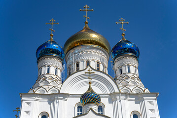Fototapeta premium Domes of the Cathedral of the Vladimir Icon of the Mother of God close-up. Liski, Voronezh region, Russia