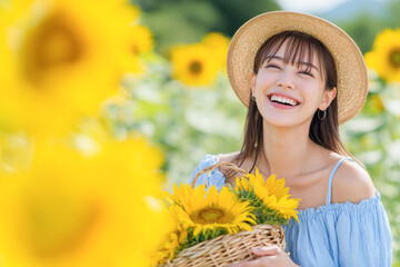 ひまわり畑と女性