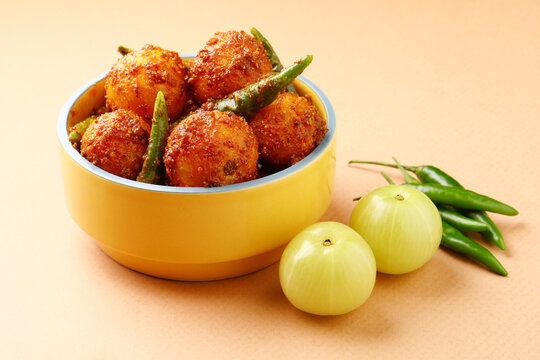 aamla or goose berry and green chilly pickle