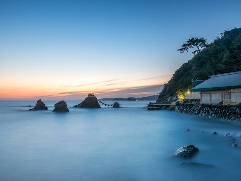 Meoto Iwa rocks and Futami Okitama Shrine, Futami, Mie Prefecture, Japan