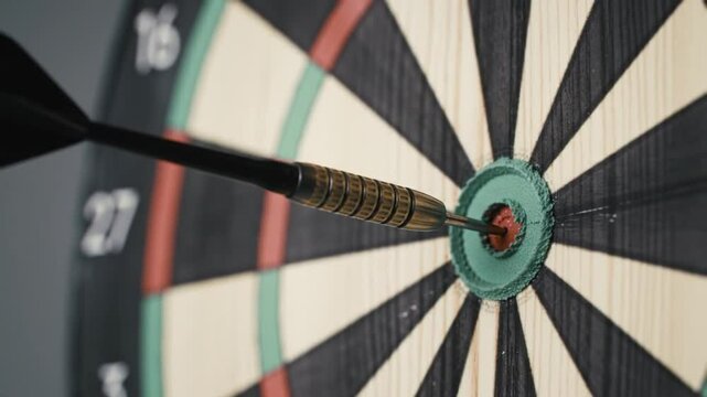 dart on target