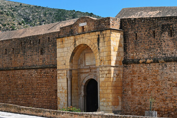 Ancien fort dans la ville de Ghar El-Melh en Tunisie