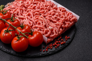 Raw ground beef or pork as an ingredient for burgers. Raw minced meat
