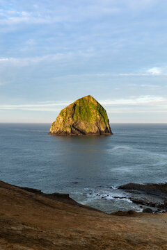 Scenic view of the Oregon Coast at Cape Kiwanda. 