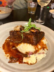 short rib and potatos