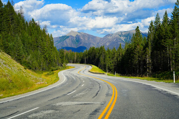 Banff-Windermere Highway (Hwy 93) in the Kootenay National Park, British Columbia, Canada