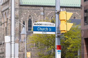 Obraz premium Church Street sign in downtown Toronto, Ontario, Canada.