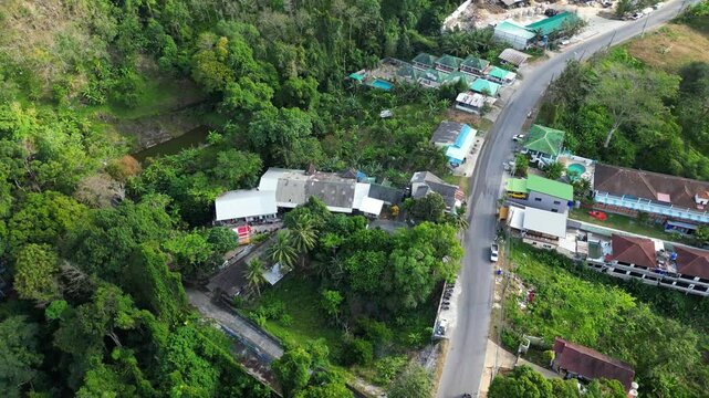 Sportsgym in den Bergen von Phuket, Thailand.