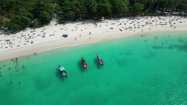 Freedom Beach - sch&ouml;nster Strand in Thailand, bei Phuket.