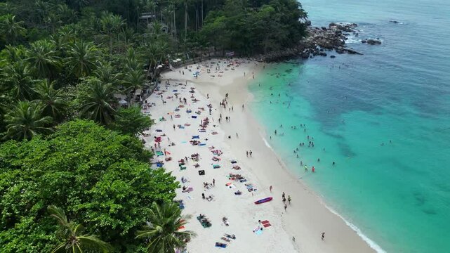 Wundersch&ouml;ner Freedom Beach - Phuket, Thailand.