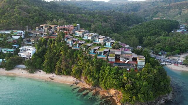 Moderne H&auml;userreihe in Thailand, Phuket.